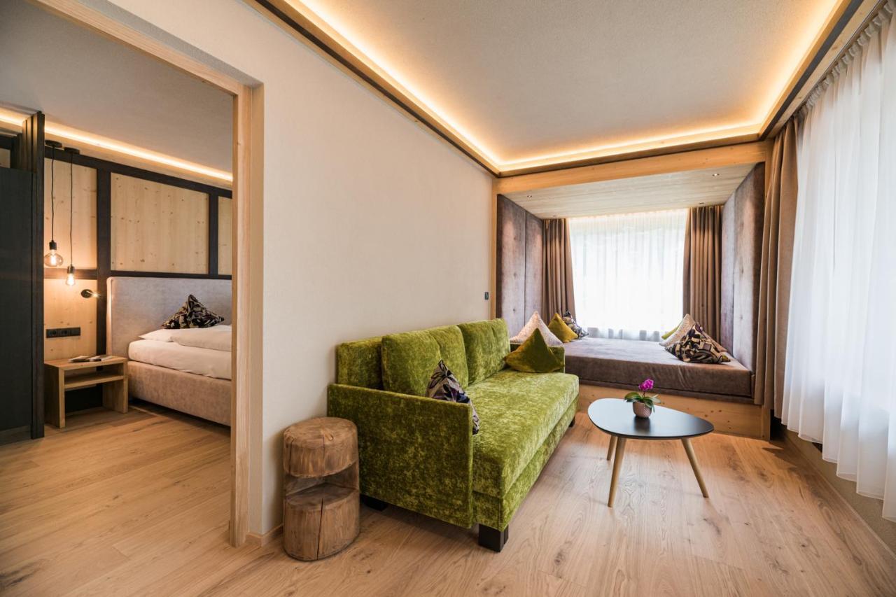 Myloisl Apartments ลูตาโก ภายนอก รูปภาพ